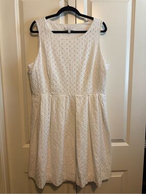 Chaus White Eyelet Scoop Neck Dress